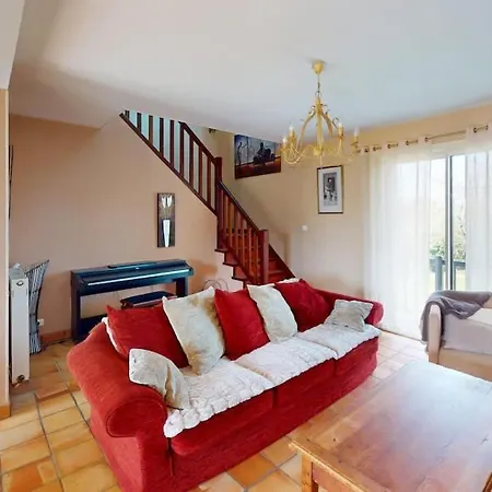 Maison Lumineuse & Conviviale 4 Chambres, Confort