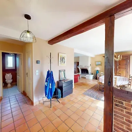 Maison Lumineuse & Conviviale 4 Chambres, Confort Сasa de vacaciones